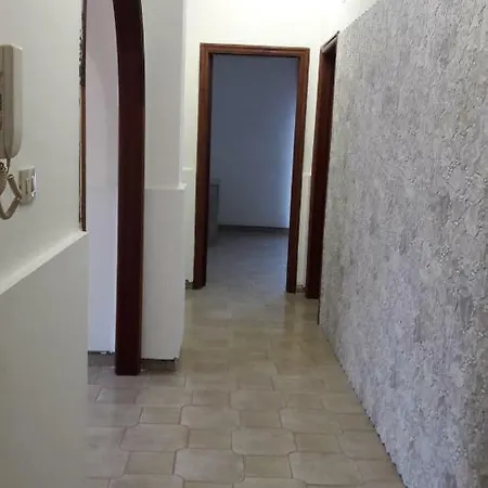 Casa Vacanze Guglielmo Tatil Evi *